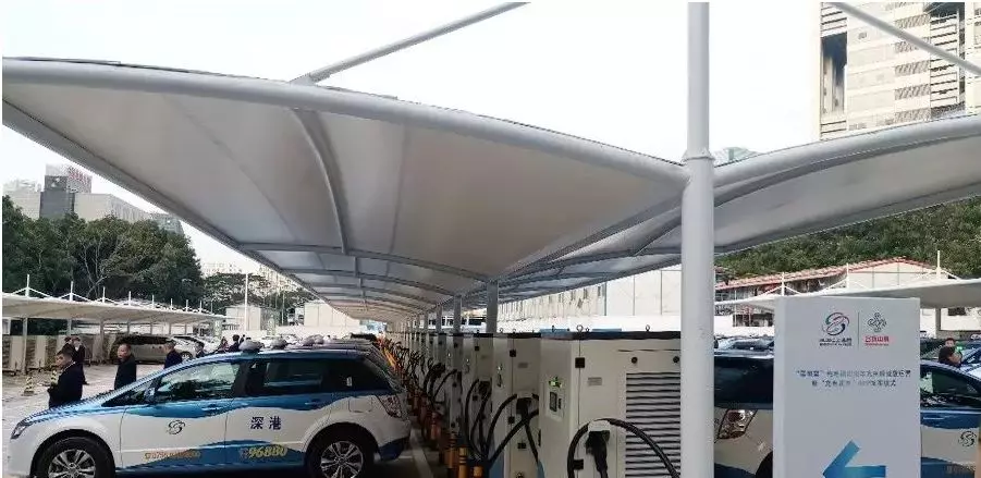 币游国际官方网站携手罗宾森 亮相深圳留创站03.jpg